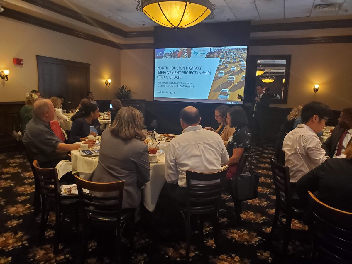 lentzgroup's tweet photo. .@HNTBCorp and @TxDOTHouston did a nice job at the @WTS_Houston luncheon last week, providing updates on the North Houston Highway Improvement Project (NHHIP)! @TxDOT https://t.co/mZZZemqBkX