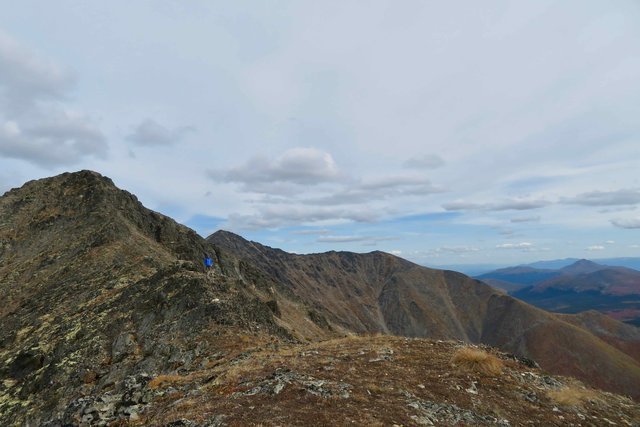 WhatsUpYukon's tweet photo. "An invigorating workout and spectacular views!" #MountLorne hiking pics submitted by Grace Snider. https://t.co/Strs6NymBf @insideyukon https://t.co/GF3LGuvj9x