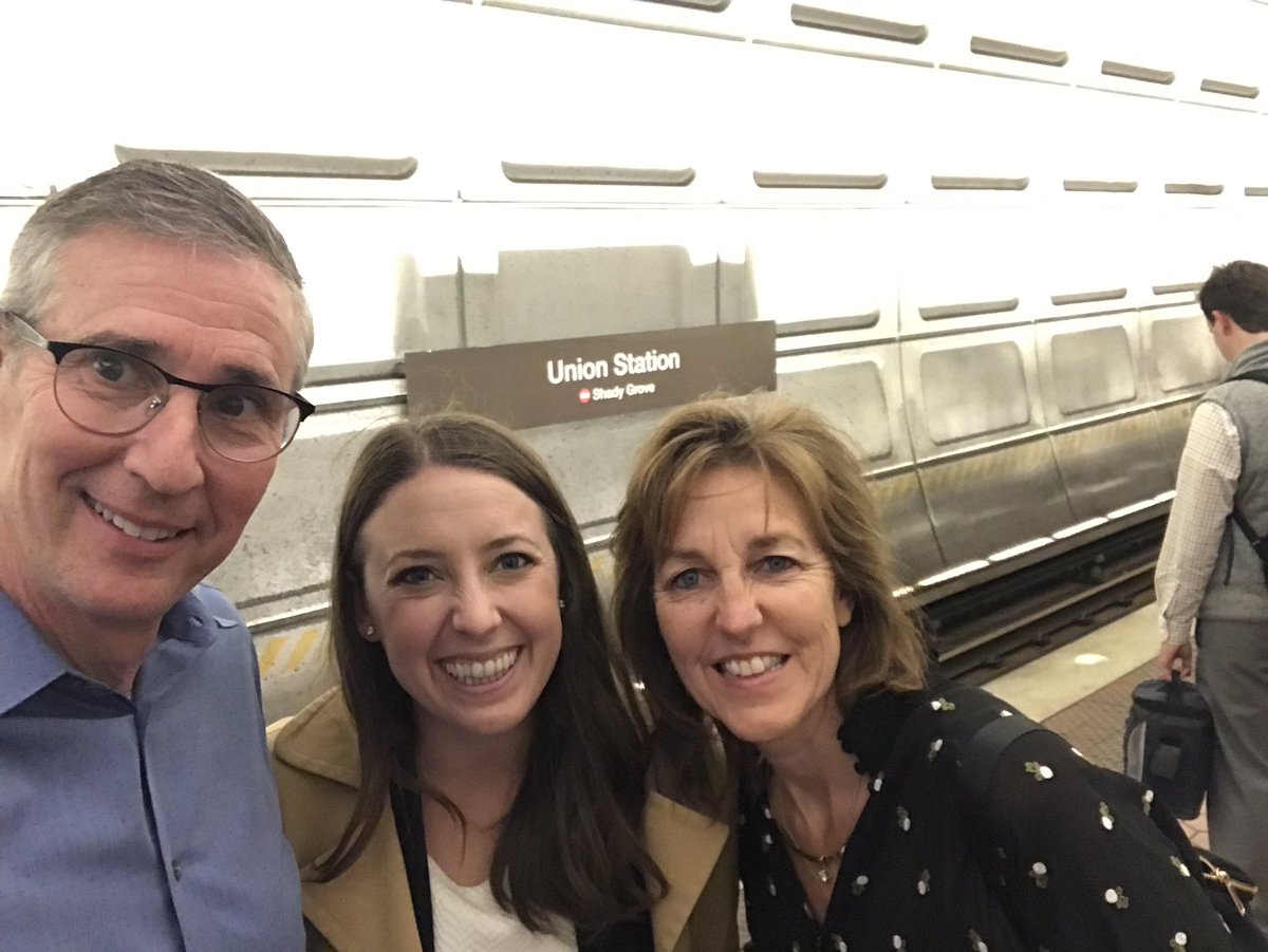 jumpingdr's tweet image. Commuting home with Steph. Good day. No not in Iowa yet 😉