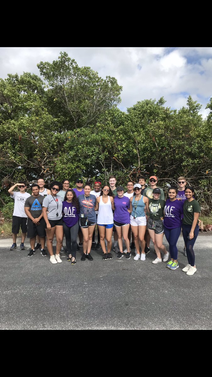 USFPhiDE's tweet image. This past Saturday, members from our chapter at USF went along the Courtney Campbell Causeway picking up liter found along the coastline. Over 30 members helped partake in this event and close to 35 full bags of trash were collected. #phide #usfbulls
