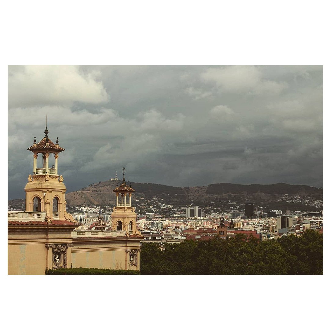 LostPhotographe's tweet image. Sweet Barcelona @MonjuicBcna #Barcelona #photography #photographer #PhotographyIsArt #photograph @CanonFrance #50mm