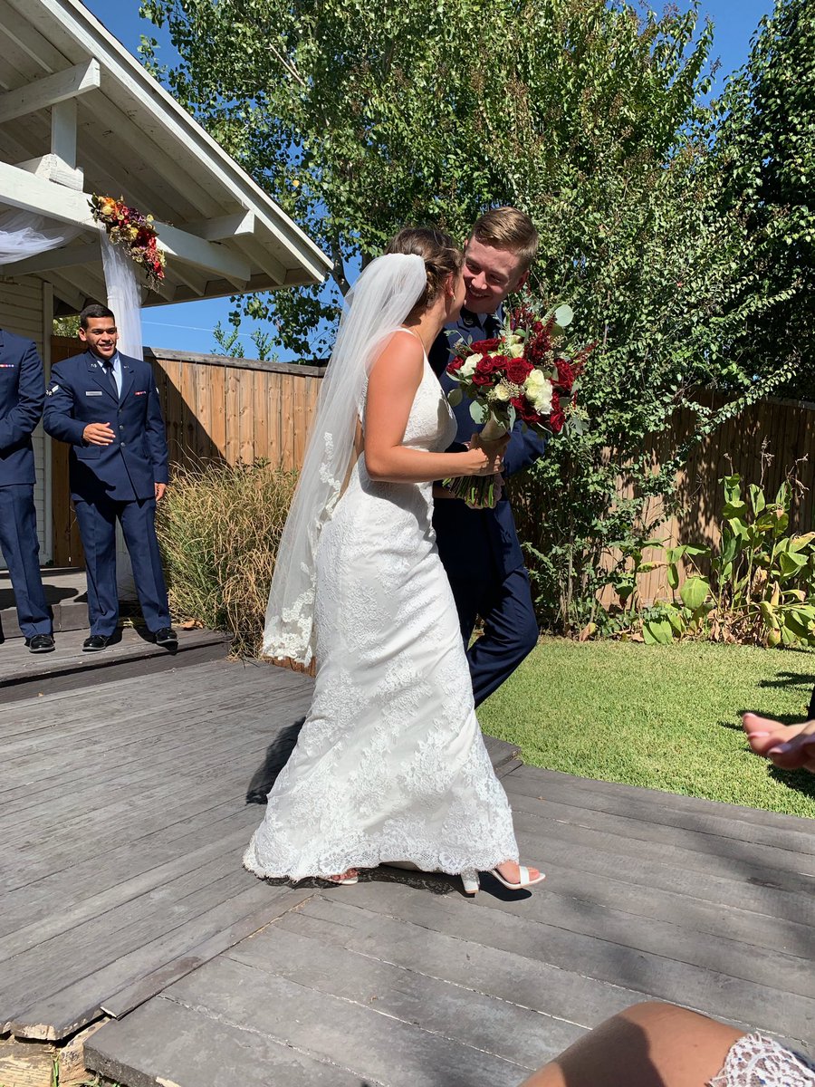 madyswanzy's tweet photo. This day was too special to not post it everywhere! I married my best friend. Words cannot describe how full my heart is! ❤️ https://t.co/OLvwaHRUIa