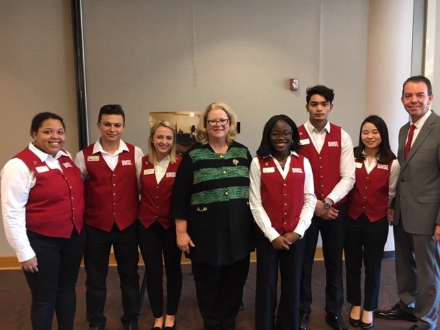 MarshallStewart's tweet photo. These great student leaders are attending the Engagement Week kickoff events at @umsl. #UMEngage @umsystem https://t.co/Clu16m83uF