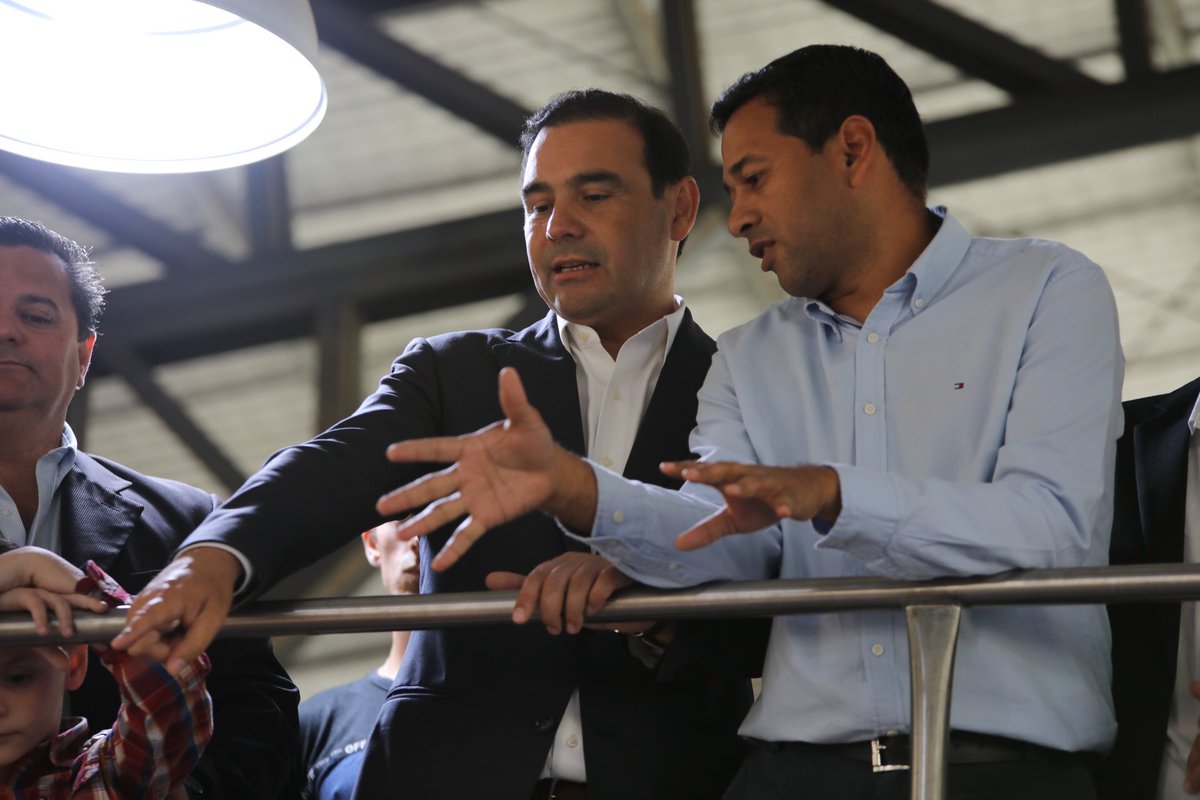 gustavovaldesok's tweet photo. La fábrica, que será una nueva fuente de desarrollo para #Corrientes, demandó una inversión de $160 millones de parte del @CorrientesGob y nos permitirá abrir nuevos mercados que potenciarán nuestras economías regionales. https://t.co/F0XDGTF3kF