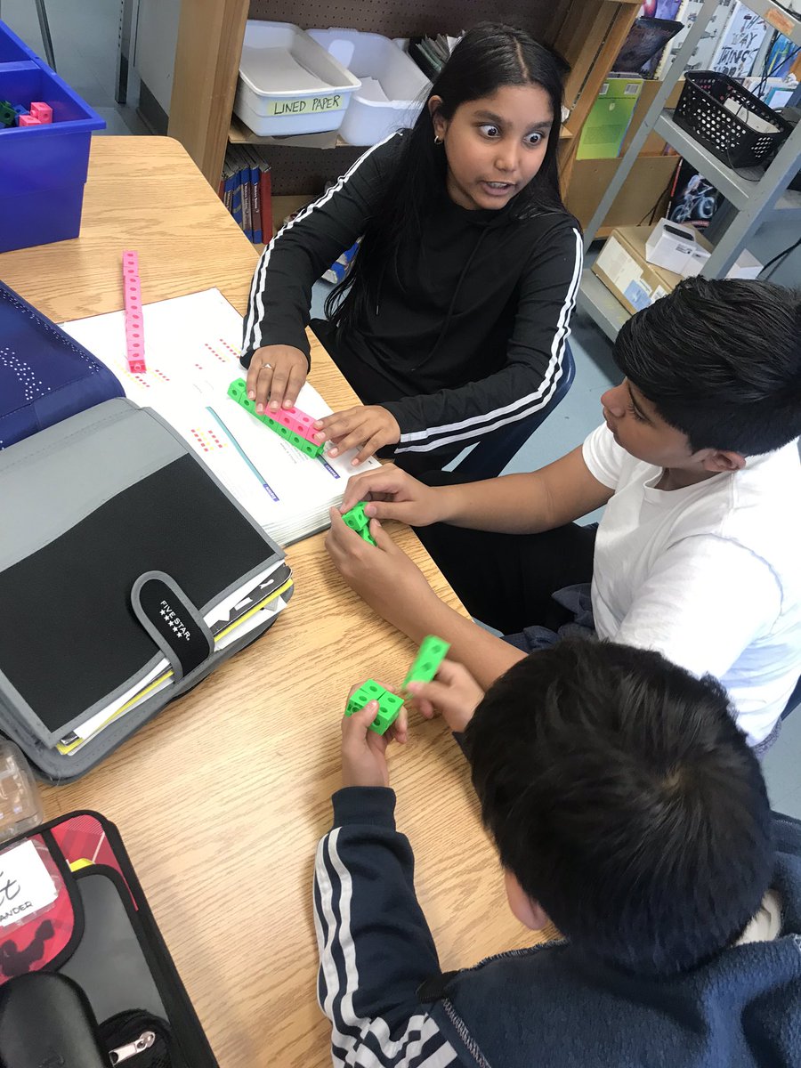 PavWander's tweet image. Using linking cubes to subtract Integers...and then watching the A-Ha moment come to life!! #grade7math