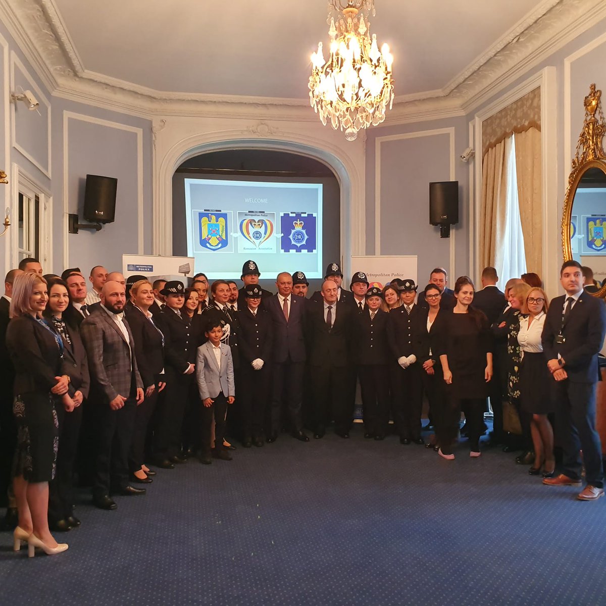 MPSPolska's tweet photo. Today we celebrated the launch of Met Police Romanian Association. 
Warm welcome to another part of our diverse society being represented in the Met structures. 
Thanks for having us and good luck. 
@MetPoliceEvents https://t.co/S2cDNZdFjr