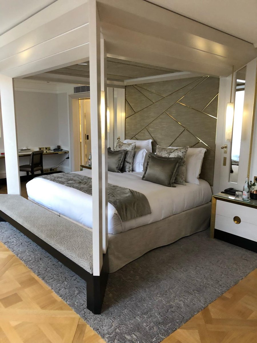 Visiting our friends and experiencing everything Hotel du Collectionneur Paris has to offer meeting attendees! Learn more about this ALHI member: bit.ly/33T5xxU #Paris #ALHI #MeetingProfs