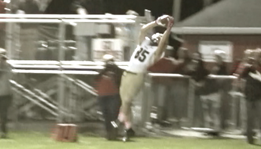 Channel1450com's tweet photo. @SpfldClinic RT if SHG's Bradyn Smith had the best #POTW! Winner gets a @Spfldclinic prize pack. Ends at 10pm! https://t.co/1oTvnxlts8