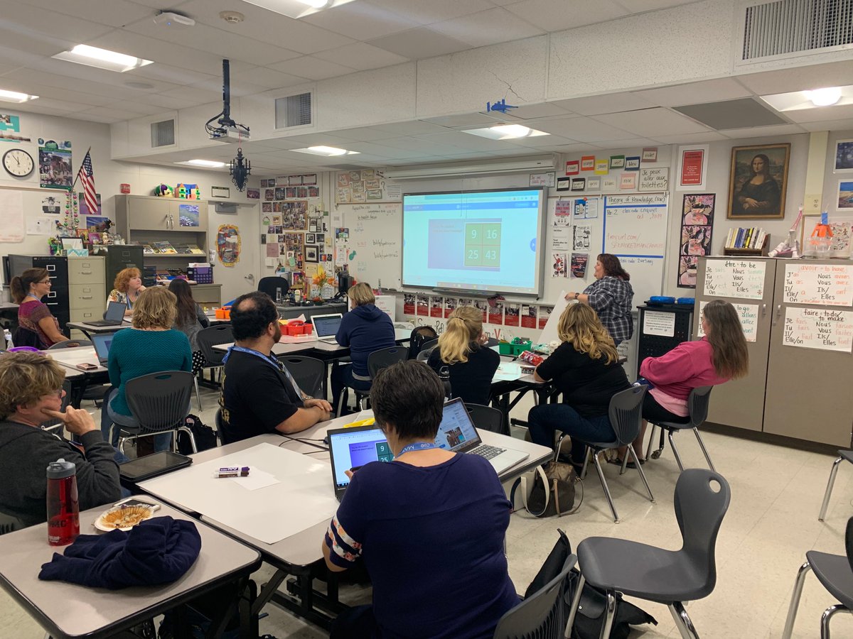 TaliaSeesaw's tweet image. Still on a high from #FallCUE !  Got to see @tiggrtch present on Number Talks using @nearpod .  Love our PioNears! #WeAreCUE #CAedtech
