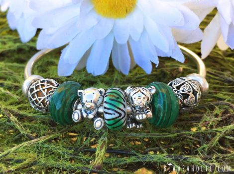 Meet two of our best sellers: Kitty the Tiger and Teddy the Bear! Perfect also for Celtic Irish Bracelet 😉 Get the Kitty here: buff.ly/32C7iiK or Teddy here: buff.ly/35TCKLi #auroracharms #cutecharms #aurorabeads #cuteanimalcharms