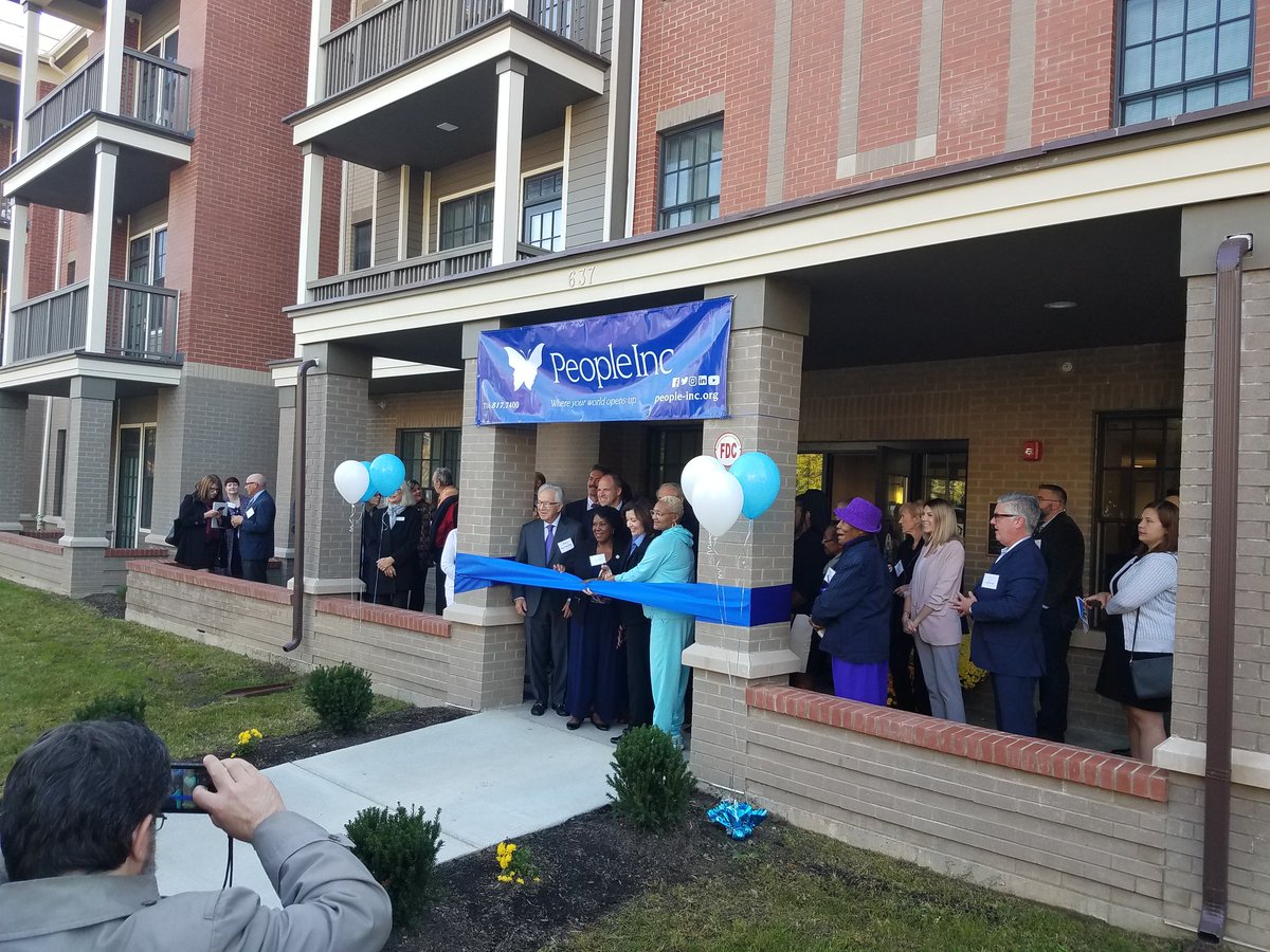 bwatts86600281's tweet photo. Linwood and Lafayette Ribbon cutting today @peopleincnews @KevinDHorrigan @rhondie20 @CPeoplesStokes @MayorByronBrown @RepBrianHiggins @LtGovHochulNY @AprilBaskinld2 @SenKennedy 
Thanks everyone! https://t.co/boMf5Pt8La