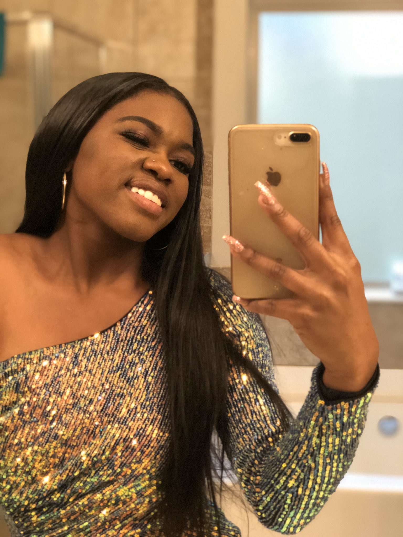 Chrissy (@Chrissyxchi) Takes X By Storm - ssbh3ch