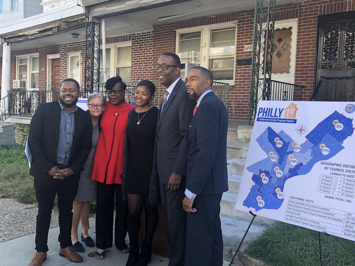 Darrell_Clarke's tweet photo. More #PhillyFirstHome stats: 

- 545 grants to dates; 
- Total amount of grants $4.7M;
- Average grant amount: $8,654
- Average home purchase price: $160K https://t.co/PVMEgqktJz