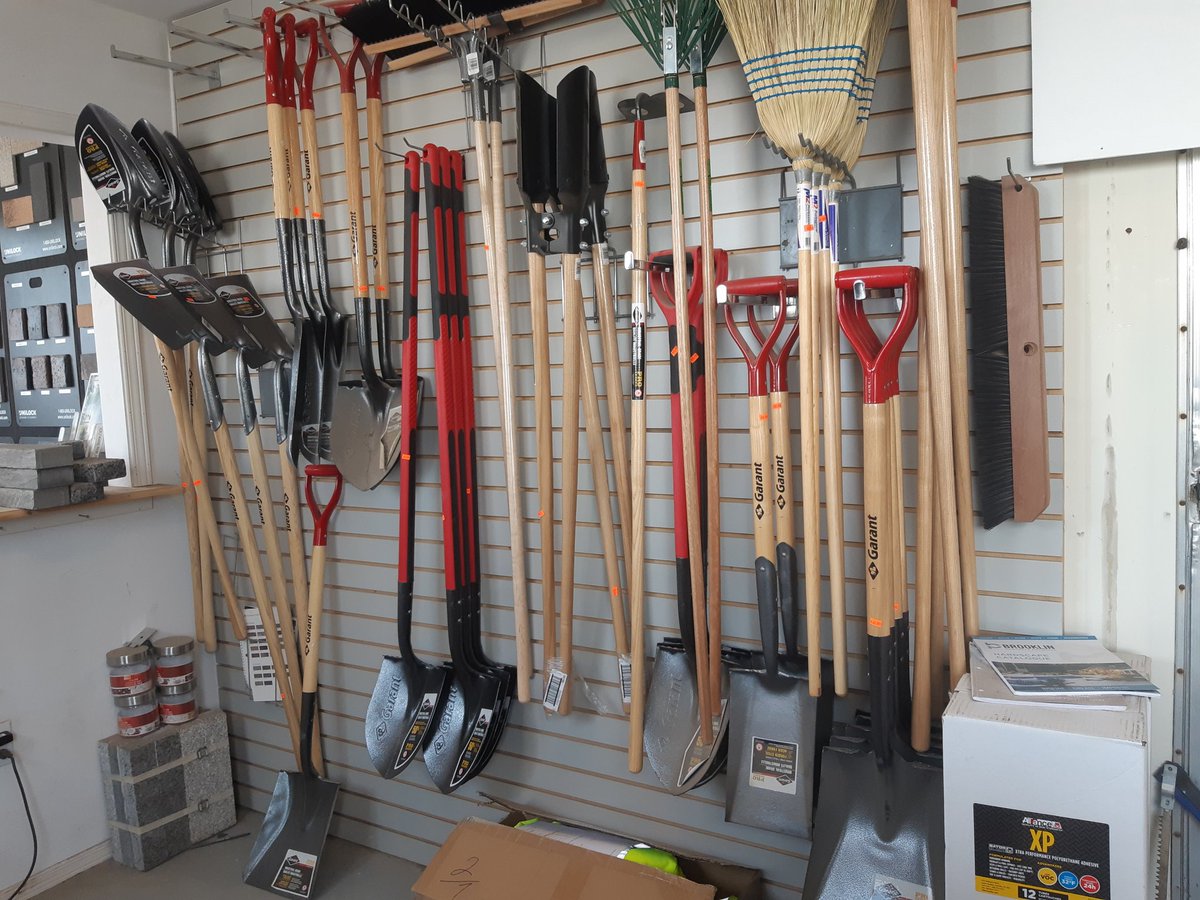 INL_Group's tweet photo. #270evansave #INL #islingtonnurseriesstoneyard #shovels https://t.co/oxEBc8fETD