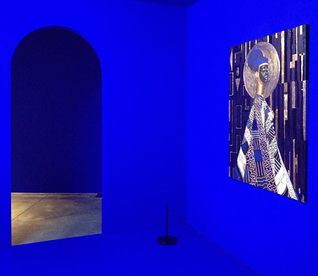 KirstyJKerr's tweet photo. The #BlueVoid from #LinaIrisViktor’s #exhibition @AutographABP, an installation inviting viewers to experience the intensity of #ultramarine.
I loved the central blue space, which felt chapel-like, with portraits referencing #iconography and #Afrofuturism. https://t.co/FKCkQvGRSG