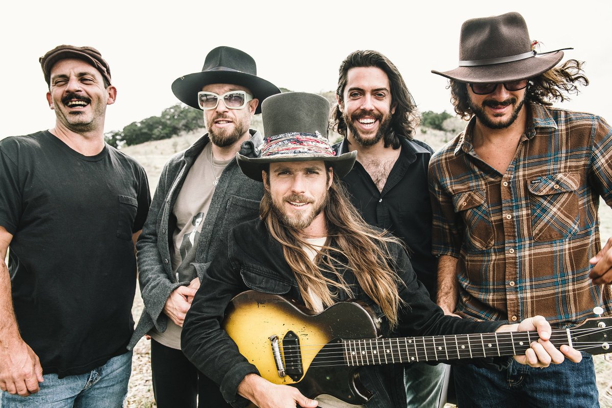 Clifford Antone Fdn. (@clifford_antone) on Twitter photo OCT 28: <a href="/lukasnelson/">Lukas Nelson</a> will play our Fall Members Event in ONE WEEK!
CAF Membership includes two tickets to this intimate show and the tax-deductible dues can be paid quarterly. Learn more and join today → cliffordantonefoundation.org OCT 28: <a href="/lukasnelson/">Lukas Nelson</a> will play our Fall Members Event in ONE WEEK!
CAF Membership includes two tickets to this intimate show and the tax-deductible dues can be paid quarterly. Learn more and join today → cliffordantonefoundation.org