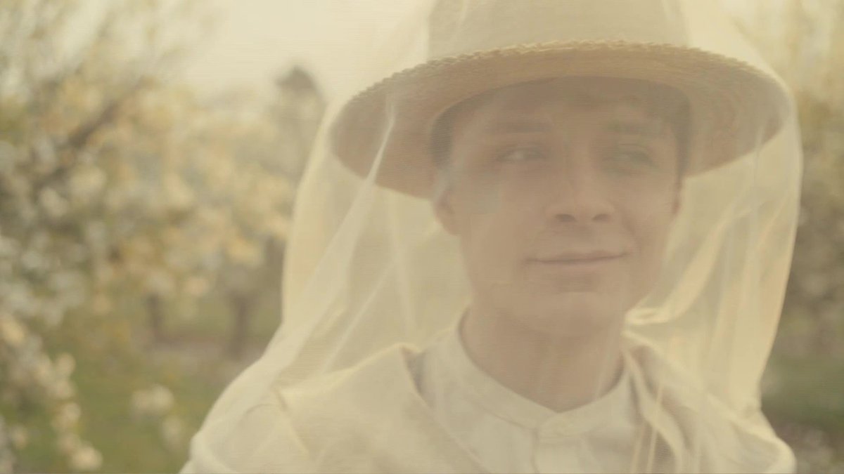 lucasjzumannweb's tweet photo. Caps from the last two eps and a promo image are up. Sorry for the delay. #annewithane3 #GilbertBlythe #LucasJadeZumann https://t.co/fgmv5jjmtm