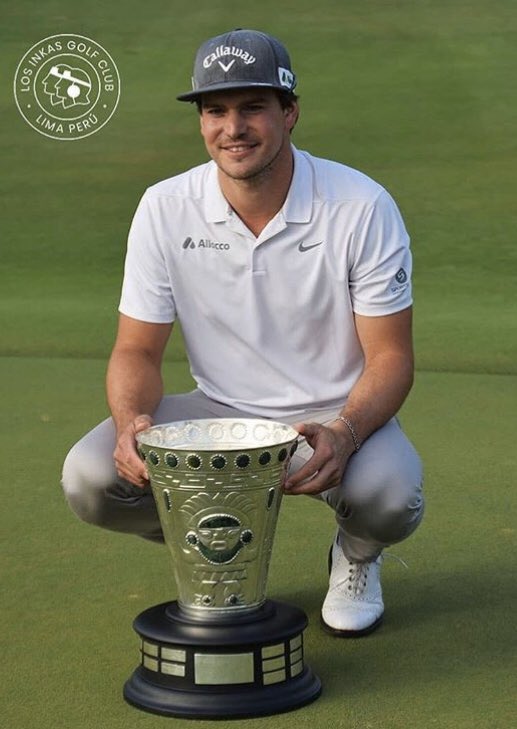 Quiero agradecer a Hernan Falcon, a mi equipo de trabajo <a href="/fergriffa/">Fernando Griffa</a> Pablo Pecora <a href="/giborgiani/">Gina Borgiani</a> (novia y PF) <a href="/sofitocca/">Sofi Toccafondi</a> Manager <a href="/echeniquerafa/">Rafael Echenique</a> y a toda mi familia! Este triunfo es para ustedes!! GRACIAS!

Gracias <a href="/CallawayGolf/">Callaway Golf</a> <a href="/mata01/">Steven Mata</a> <a href="/Deezfraz/">Juan Pina</a> !