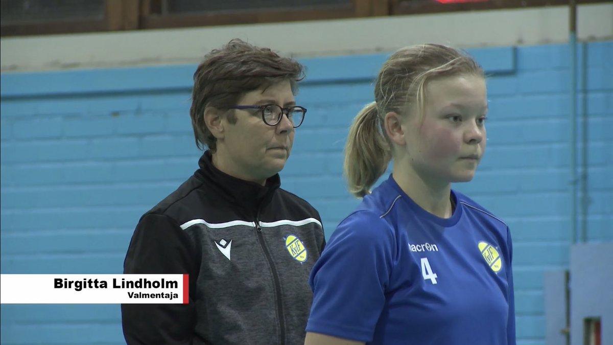 Solidsport_FIN's tweet photo. Handisstudio taas katsottavissa:
https://t.co/DfHx7zxjP5
https://t.co/eZ6MoukuZn

Jakson aiheina Suomen Cup, maaottelut, kansainväliset ottelut sekä kattava erikoiskatsaus KyIF:n B-tyttöjen Ruotsin valloitukseen. 

#Handisstudio #Käsipallo #KyIF https://t.co/jQD93zftOt
