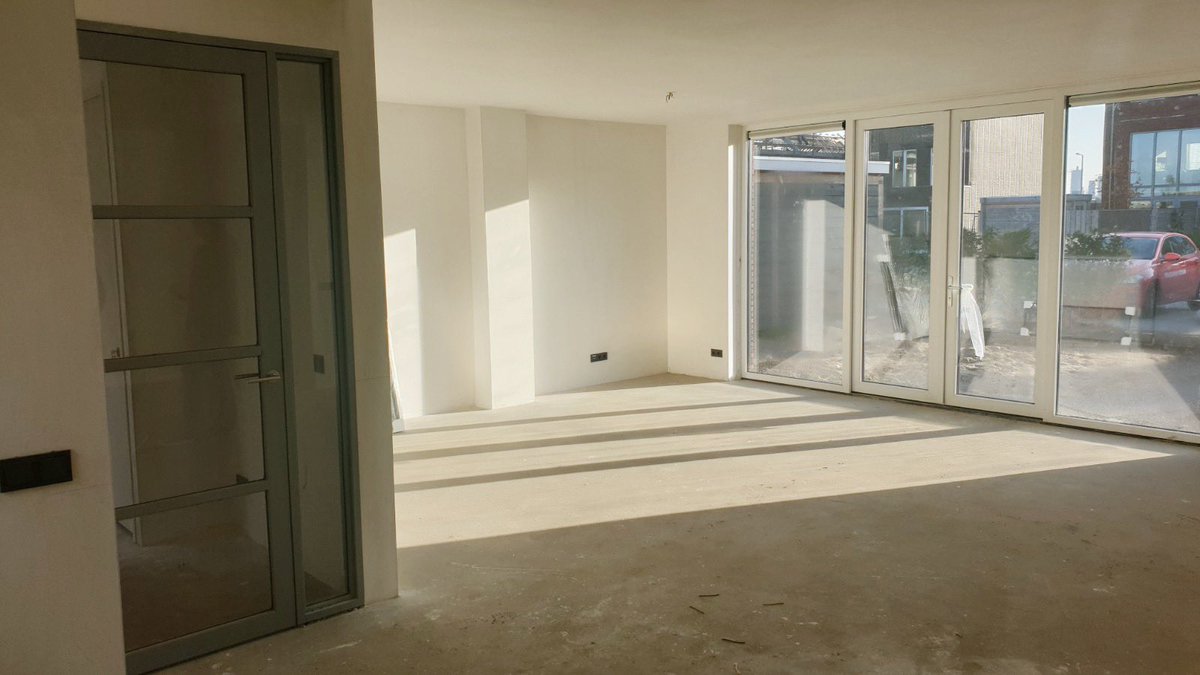 stijlarchitect's tweet photo. Één van de laatste woningen en tevens één van onze projecten in de Stadswerven is vorige week opgeleverd. Wat een resultaat! Wij wensen de nieuwe bewoners veel woonplezier 😄
#nieuwbouw #nieuwbouwproject #stadswerven #nieuwbouwdordrecht #oplevering #woningbouw  #stijlarchitectuur https://t.co/11BbSIPt4i