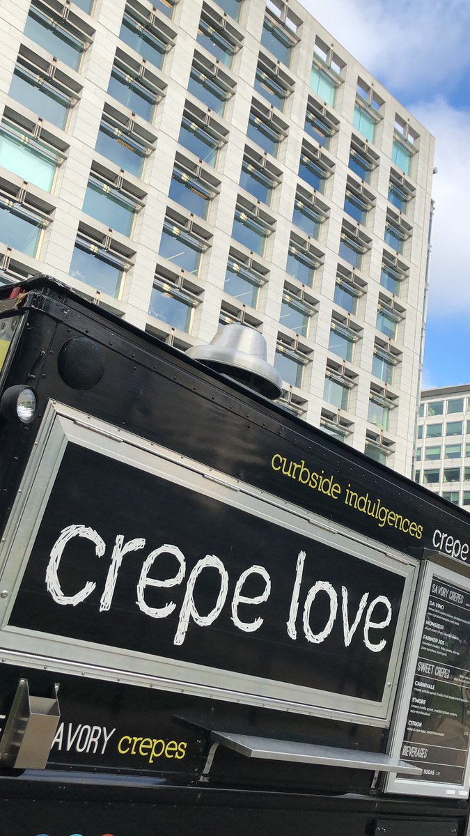 #FarragutSq 17th &amp; K it’s been a while!! Kick off your week the right way with one of our mouthwatering sweet or savory crepes #dcfoodtrucks #dceats #crepes