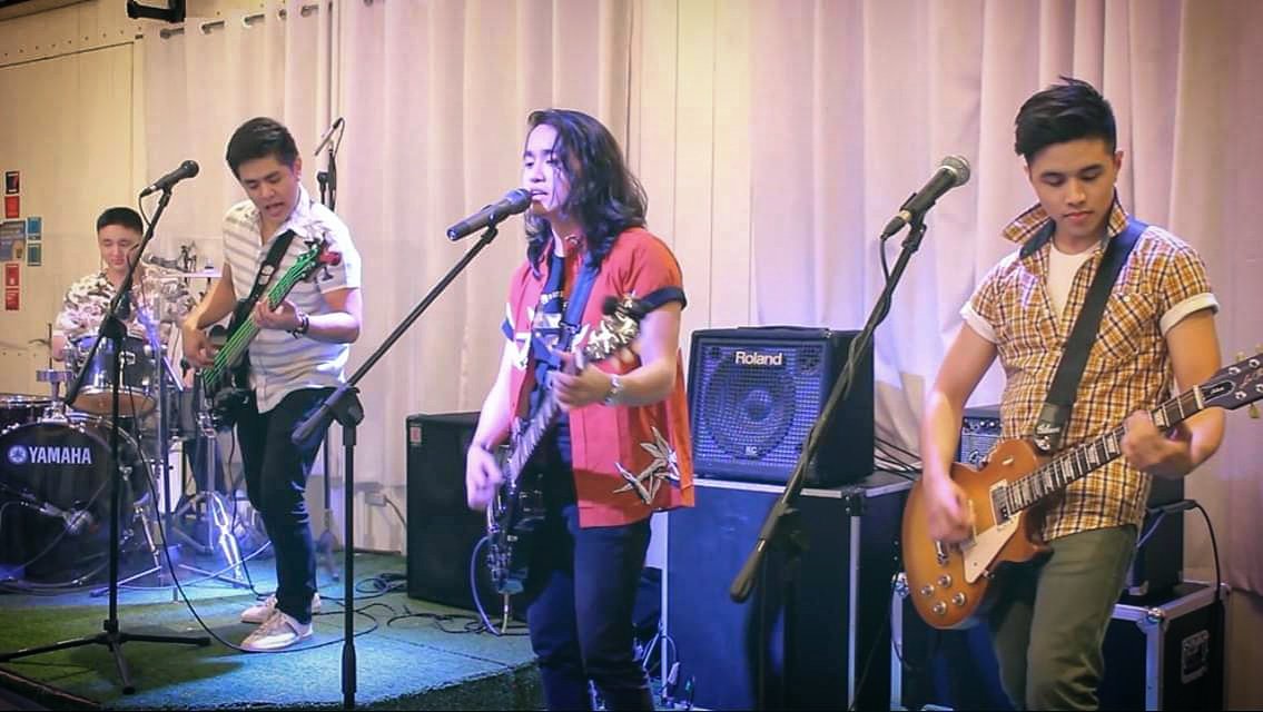 SonsofNOA's tweet photo. Ang Ganda Mo Live Performance will be out tomorrow 🔥
#anggandamo #sonsofnoa #brothers #liveperformance #opm #altrock #alternativerock https://t.co/o8jXEO79AG