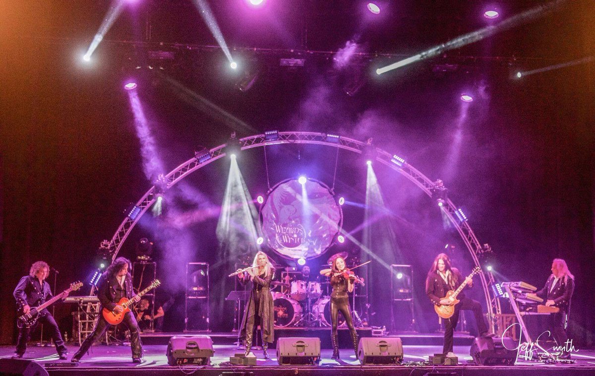 HoneywellArts's tweet image. LIVE on December 15, @wizardsofwinter! ❄️ Get great seats to this unique holiday rock show: sforce.co/2oI0JfQ