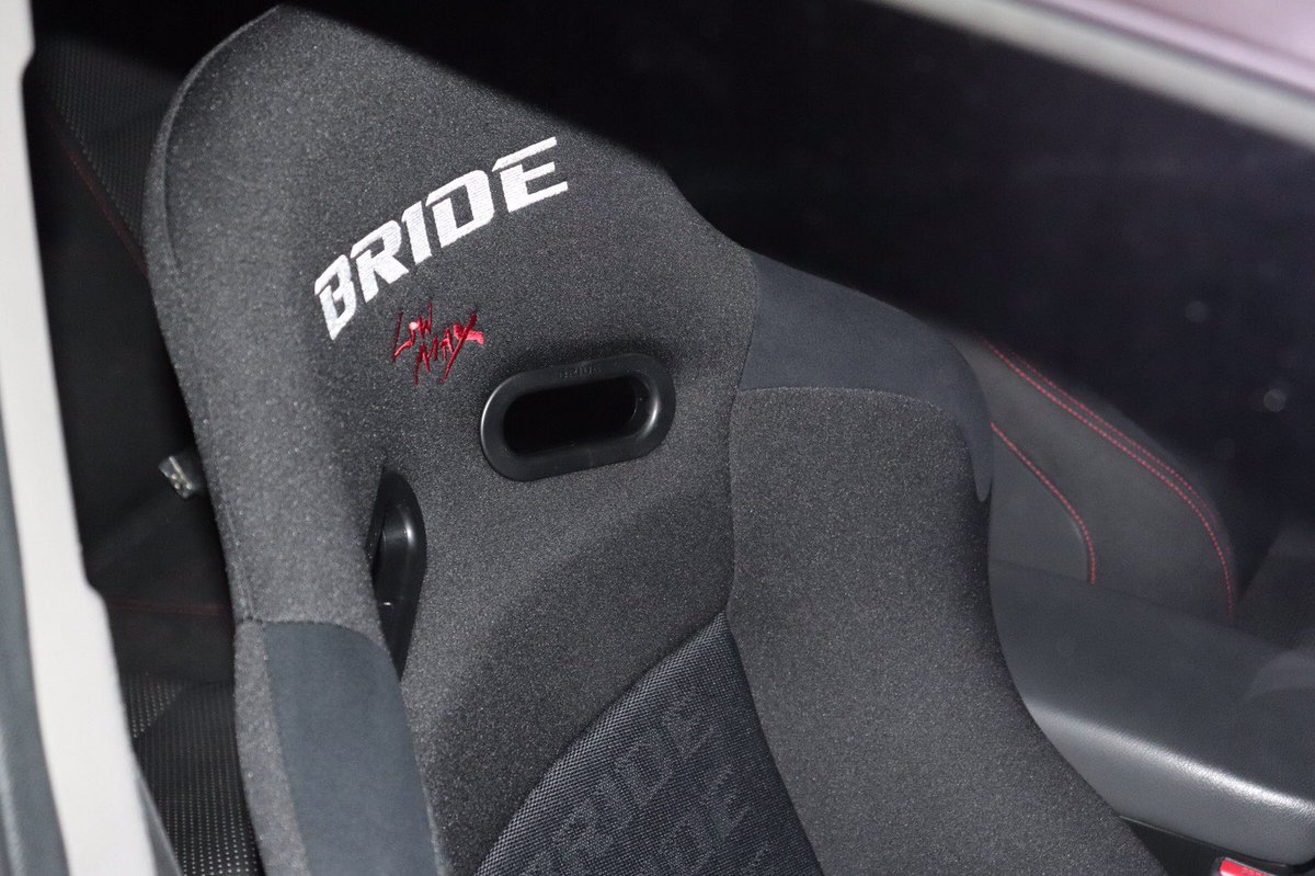 衝動買いしました。

#bride #vios3