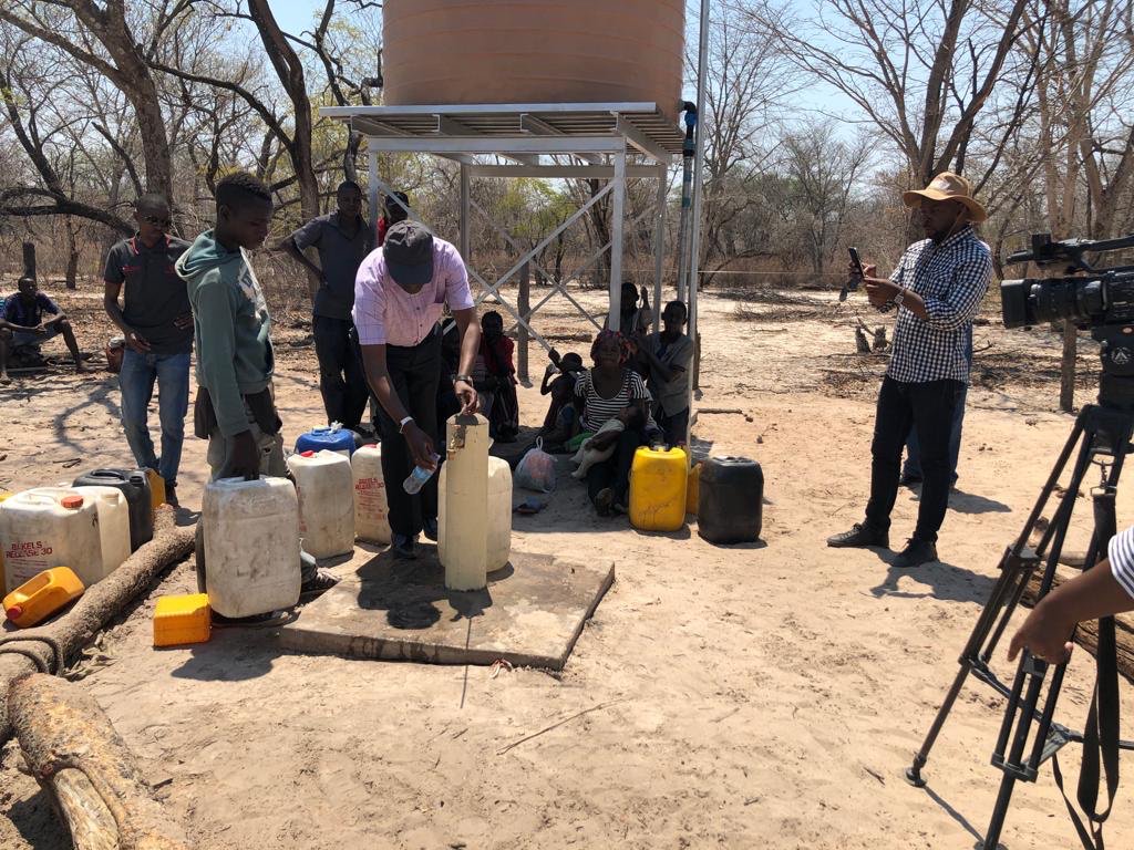 Green_Viewpoint's tweet photo. Environmental Investment Fund of Namibia (EIF) rehabilitated a borehole to serve the communities in Epembe and Oshikunde Constituencies, Ohangwena Region. EIF invested N$ 2.5 Million in the rehabilitation of the borehole. Hon. Shifeta inspected work done this morning
#EIF# https://t.co/D9i9F8gbPI