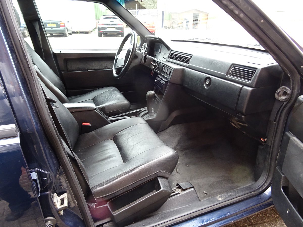 Wimsclassics's tweet photo. #prachtige #Volvo 940 te koop @GezelligeMeuk #auto #blauw #station #kwaliteit #betrouwbaar #veilig #rijden #genieten https://t.co/suare7YUpk