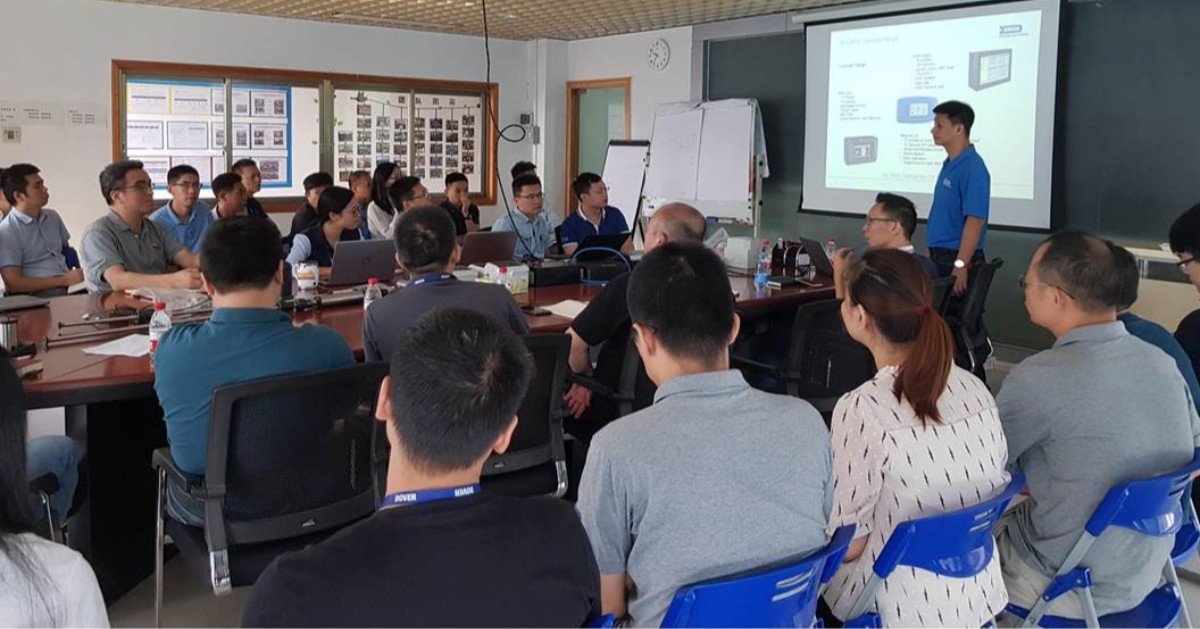 DoverFS's tweet photo. This week we're running a 2-day training session with the DFS product, sales, installation and aftersales support teams in China. Here's a quick pic of our staff training in action! We just love how engaged they all are! #DoverFuelingSolutions #TeamDFS #StaffTraining https://t.co/LjFVjKlQt3