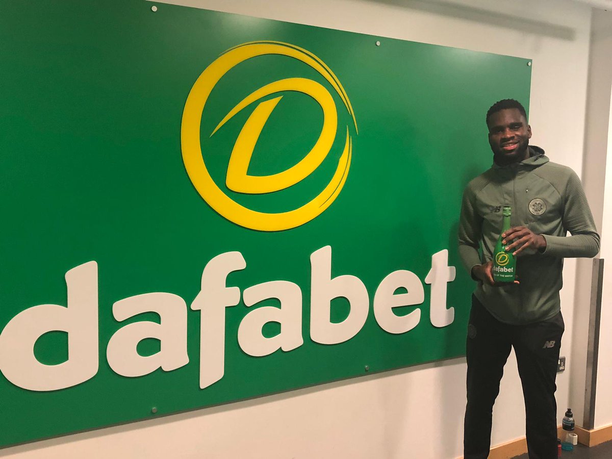 Dafabet's tweet photo. 🍀Competition🍀

Dafabet man of the match @Oedouard22 🇫🇷🍋
has signed the #CELROS match programme &amp; team sheet. 

Celts, for your chance to win this prize
￼
✅Follow @Dafabet 
🔁Retweet this post 
￼
🔞+ Only 
￼
Winner by 24/10/19 
￼
#DafabetMOTM #CelticFC #SPFL https://t.co/6pOgl3nb9L