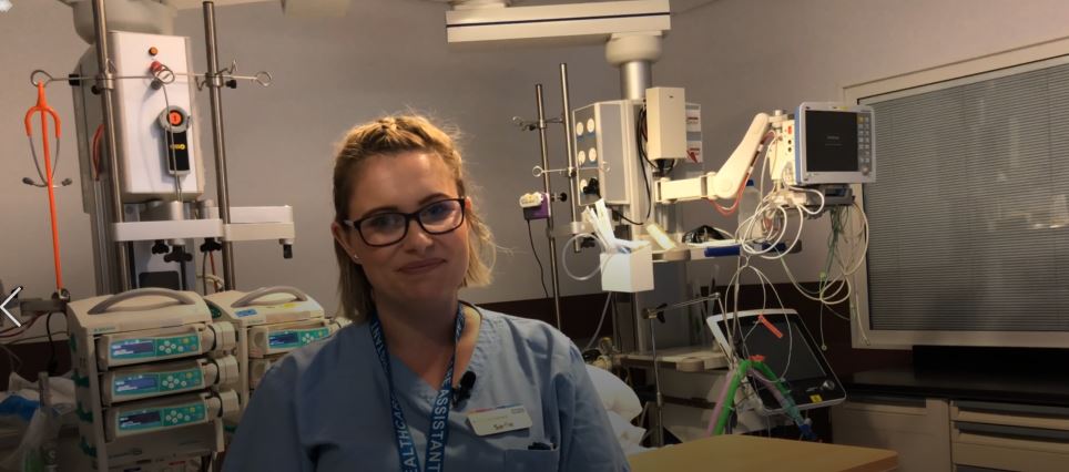 Team_ESNEFT's tweet photo. We've produced a series of videos for this year's #Flu campaign. Big thanks to nurse Kathryn and healthcare assistant Sadie who work on #IpswichHospital's Critical Care Unit for taking part in this first film. Please take 2mins and watch it here 👉 https://t.co/EhnKvWzMYX https://t.co/YXf15E0Xmm