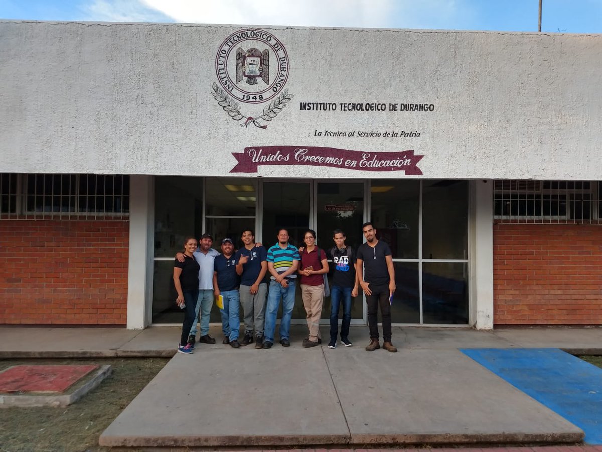 CONALEPDGO130's tweet photo. Jóvenes estudiantes del grupo 310 de la especialidad de Productividad Industrial, visitaron el laboratorio de Ingeniería Industrial del @ITD_oficial acompañados de la Ing. Alicia Escamilla. https://t.co/ngEQybrIfE