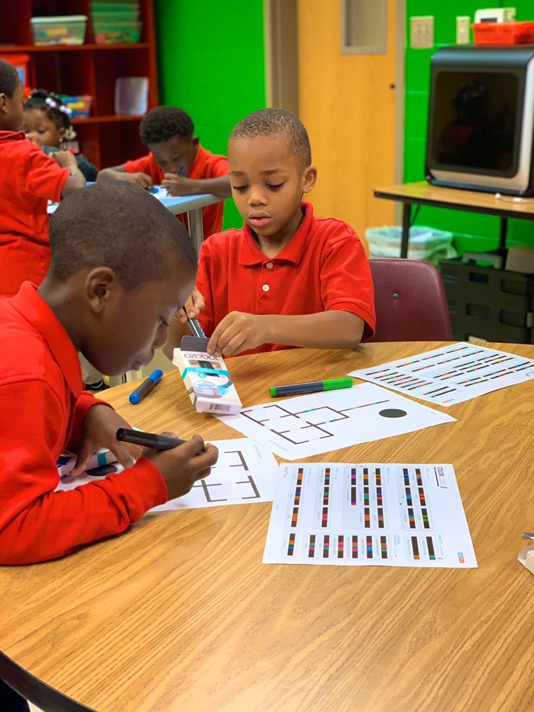 Usher-Collier ROAR tweet media