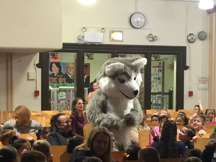 PS91Q's tweet photo. PACK 91 was super excited to launch our Pre-Pep Rally for our youngest huskies! Students really understood what it takes for them to earn their P.A.W.S.! #pack91 #onepackmanypawprints #behavior #husky #huskies @NYCSchools @DOEChancellor @CWATSONHARRIS @District24Team @D24CSARob https://t.co/GYI1ywPTX9