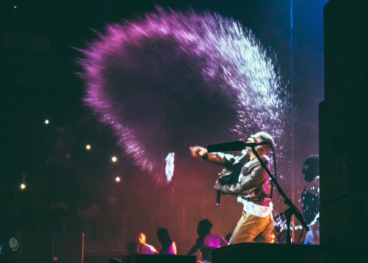 blackprint__'s tweet photo. Breathtaking moments from #starboyfest https://t.co/19ZU09vRrf