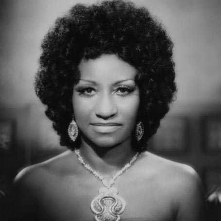 Banmujer в Twitter: "#Efemérides | #21Oct 1925 | Natalicio de la extraordinaria cantante cubana Úrsula Hilaria Celia de la Caridad De La Santísima Trinidad Cruz Alfonso, reconocida internacionalmente como Celia Cruz, la