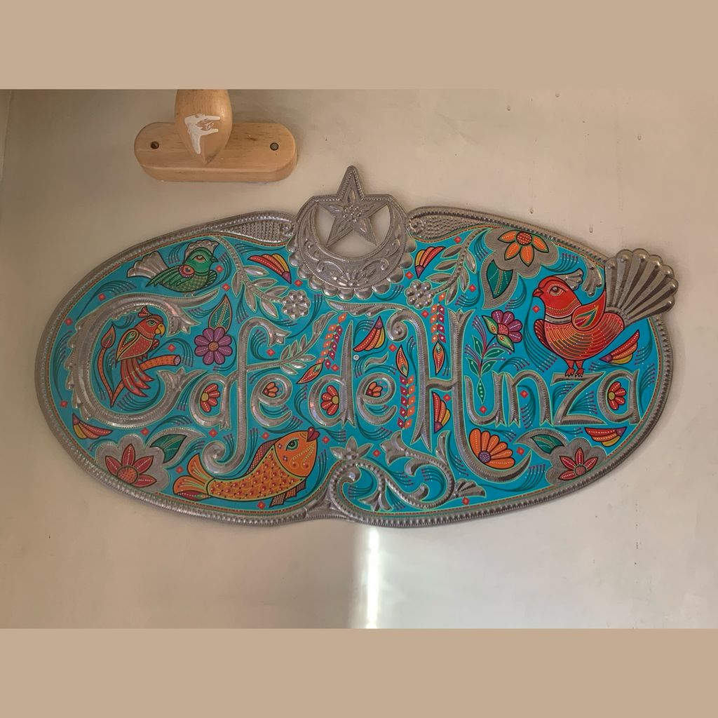 Ha Cha La!
The only place we found in northern #Pakistan to get a real cup of brewed #coffee but as important as that is to us, it was their #walnutcake that is the main attraction. In tonight's video. #wherethejones #travel #hunza #karimabad #family #dundat #hachala