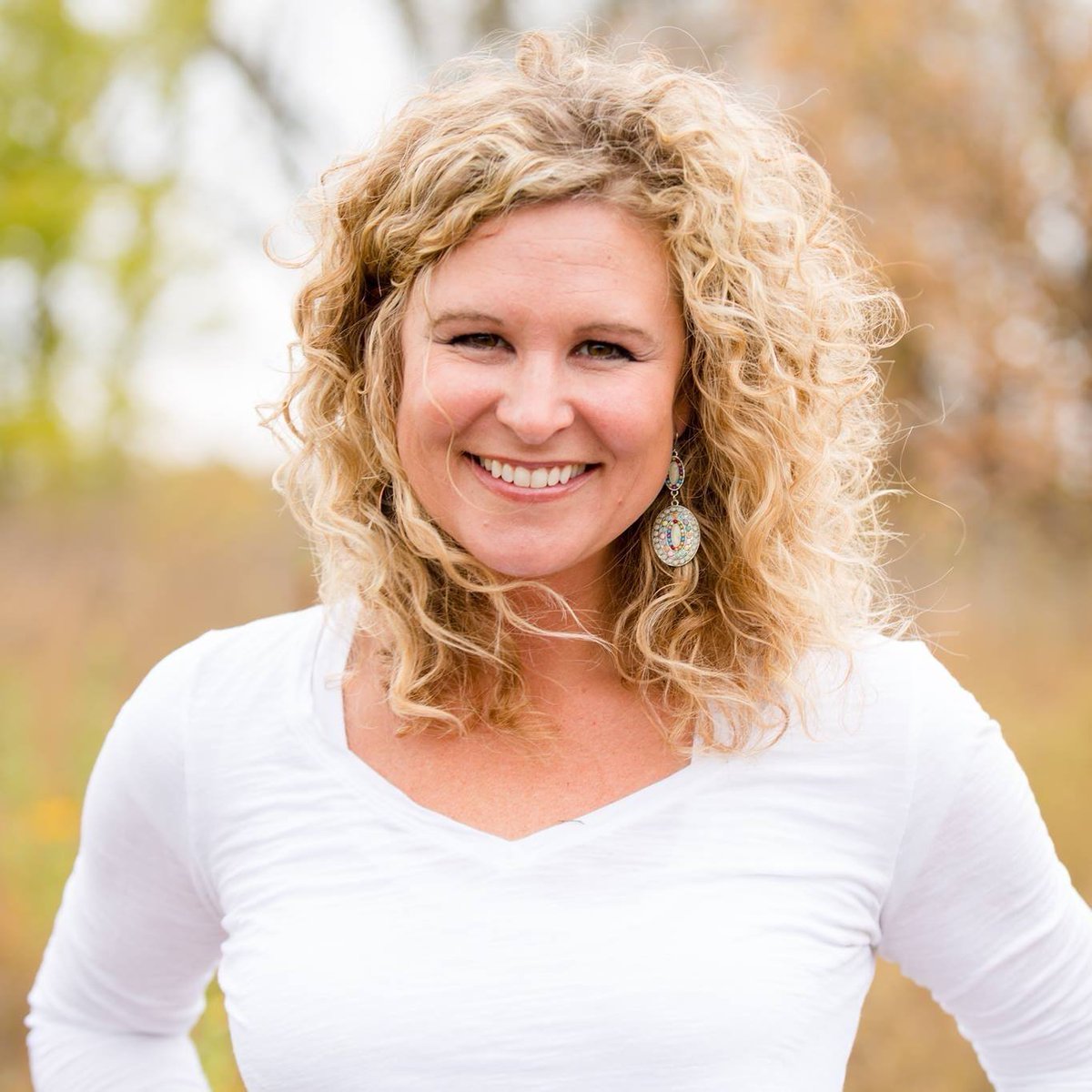 InfluentialShe's tweet photo. LEVERAGING WHAT IS - Sarah Brown Wessling, 2010 National Teacher of the Year, is our podcast guest this week on Thursday. She candidly opens up about what it means It means "being vulnerable to ourselves”. 

@SarahBWessling  #InfluentialSHE #NNSTOY https://t.co/oLLeMdJrNs