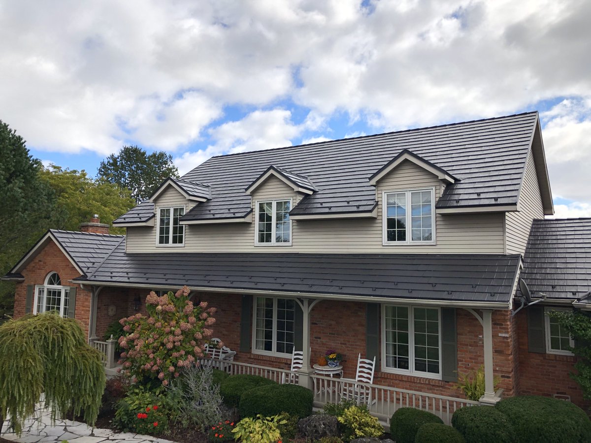 MetalRoofOutlet's tweet photo. Another Metal Roof Outlet Job - Material by Armadillo, Profile is Shake and Color is Lava.  Visit us at https://t.co/mmXirFX8KQ for more info https://t.co/nQ8lIN1W2h