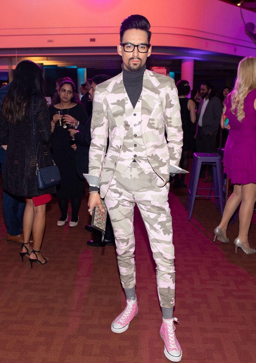 Fashionights's tweet photo. I'm going to forego my usual self-absorbed caption by reminding you to vote; nothing else matters today, not even my fresh suit. 📸: @RyanEmberley #PartyInTheStacks #FASHIONIGHTS #CdnPoli #NDP #GreenParty https://t.co/WhjeTeWjzk https://t.co/wAcBMHKhbI