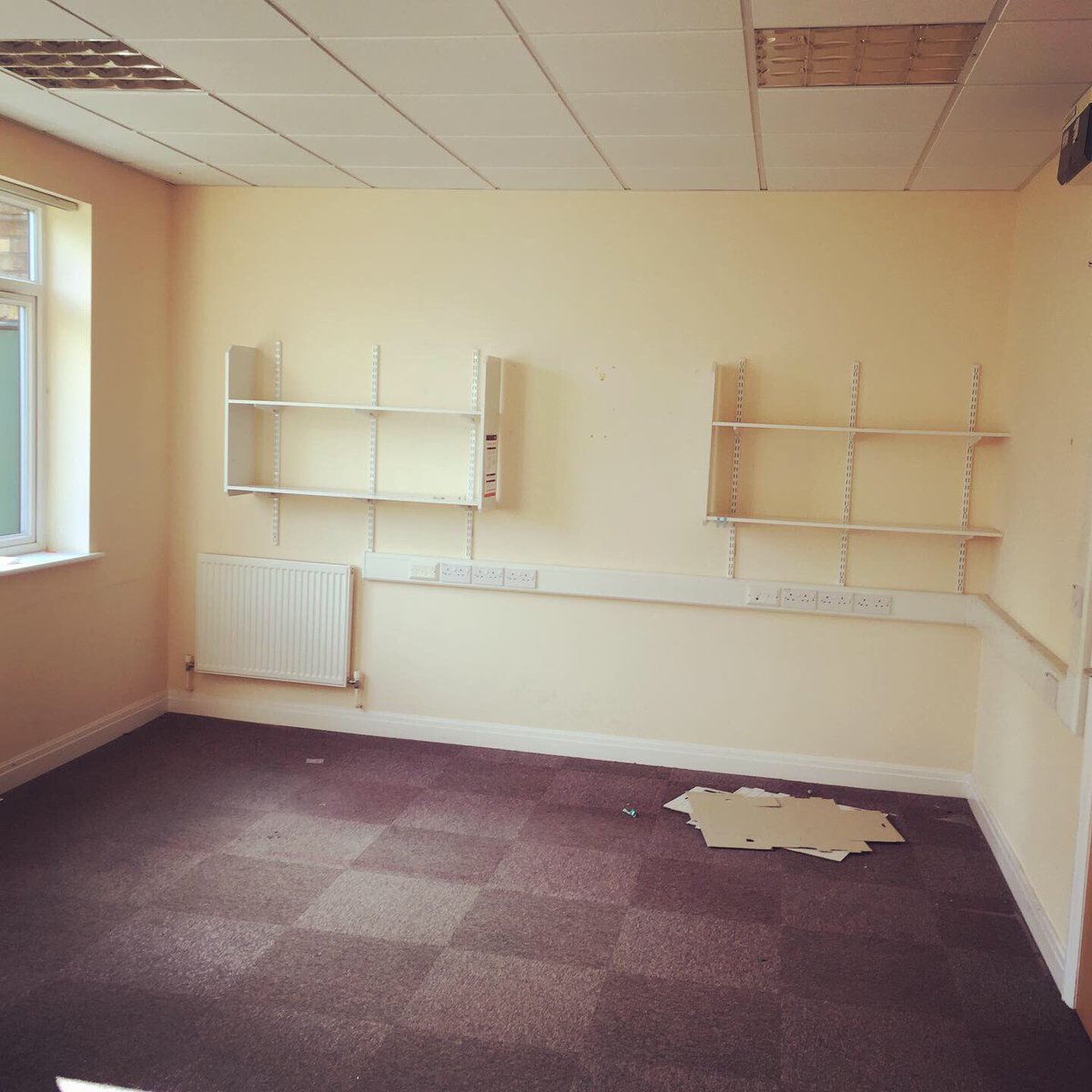 WAHdriffield's tweet photo. Wild at Heart is where the NHS offices were based at ‘Four Winds’ on the a614 between Driffield and Bainton. Here are some “before” pictures taken in September 2019 🛠📸👷🏻‍♀️ #fullrenovation #beforepictures #workinprogress #creatingthefuture #wildatheart #wildatheartdaynursery https://t.co/zK5odPme1N