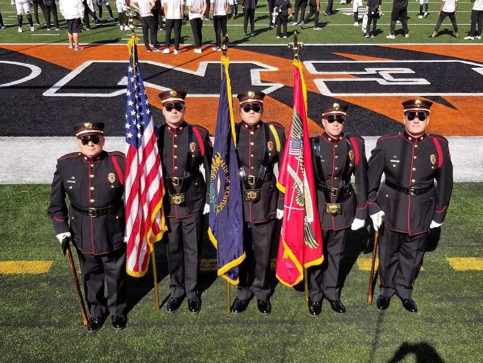 ErlangerFire's tweet photo. Honor Guard at the game yesterday. 
Looking sharp! 
#Erlanger 
#cincinnati
#Bengals https://t.co/T3s2P95AlP