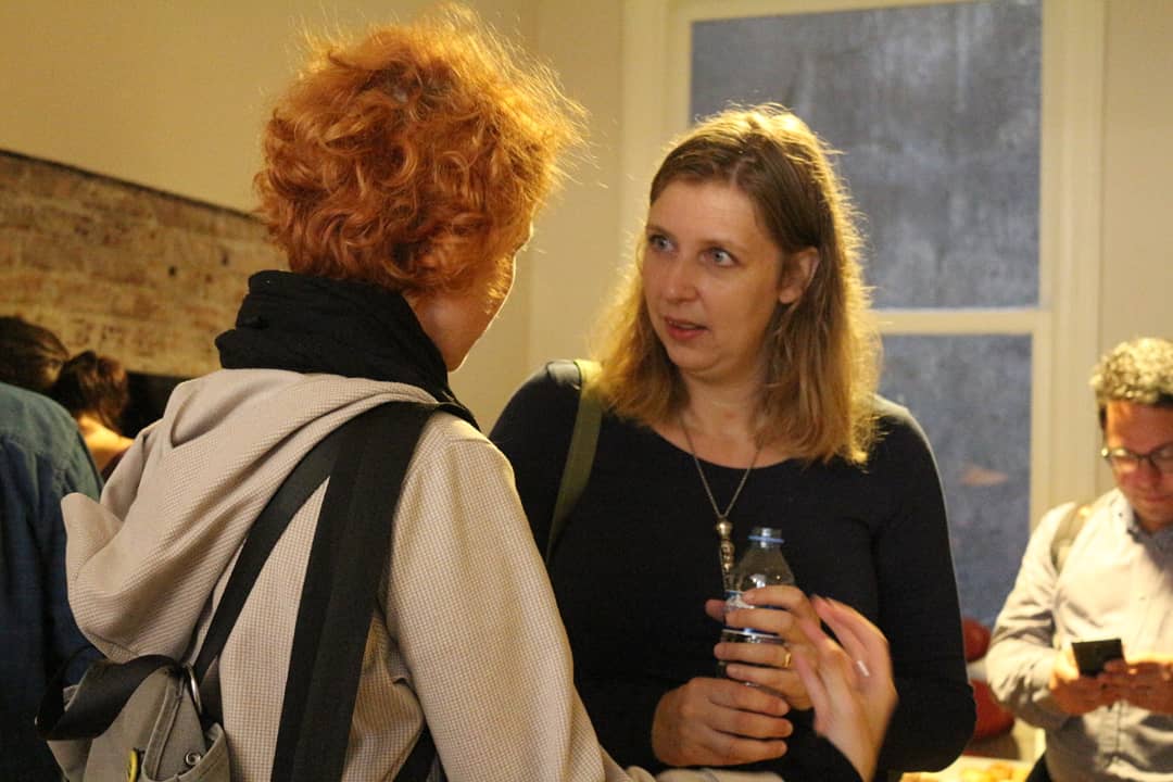 SEYAPSinema's tweet photo. Festivaller İstanbul'da projemiz kapsamında Rotterdam Film Festivali'nin ana seçicilerinden Bianca Taal ile gösterimlerin hemen öncesinde söyleşi gerçekleştirdik. #seyap #rotterdamff https://t.co/QDLyBu6dDC