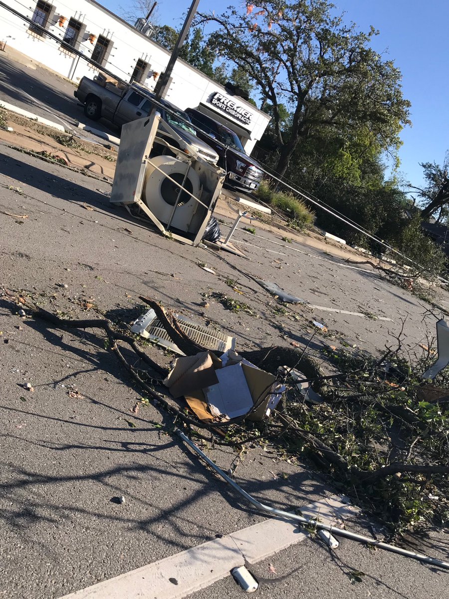 RobertWilonsky's tweet photo. Preston Royal, shattered https://t.co/NZuQRxAvaf