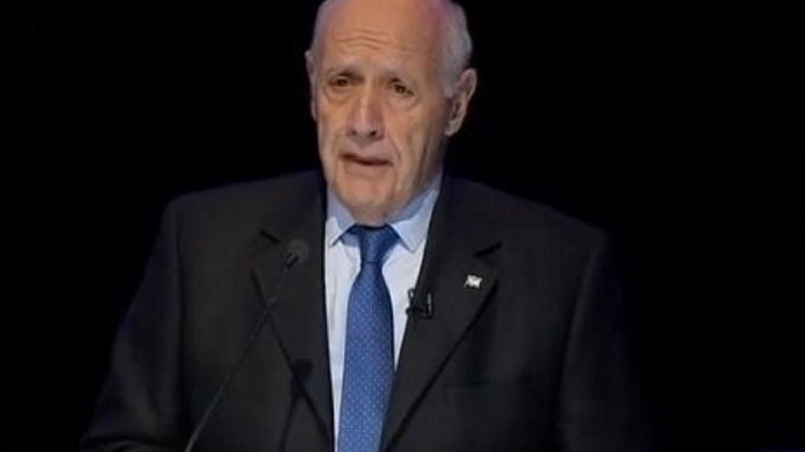 🔛📻 #QvoVadis <a href="/marcelolaragros/">Marcelo Lara Gros</a> “Yo soy de #Lavagna, para mí todo lo que dice me parece perfecto, más porque se cómo piensa y creo que de todos los que estaban ahí era el único que había estado en un momento muy complicado del país, y salió adelante”