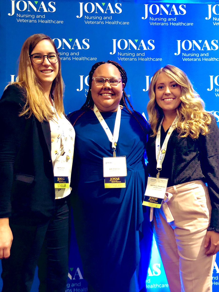 jade_chat's tweet photo. Kentucky Jonas Scholars. No rivalry today.  @UofL_SON @ukynursing #KY 
#JonasScholarConference
#JonasImpact https://t.co/ySZUKkpxrq
