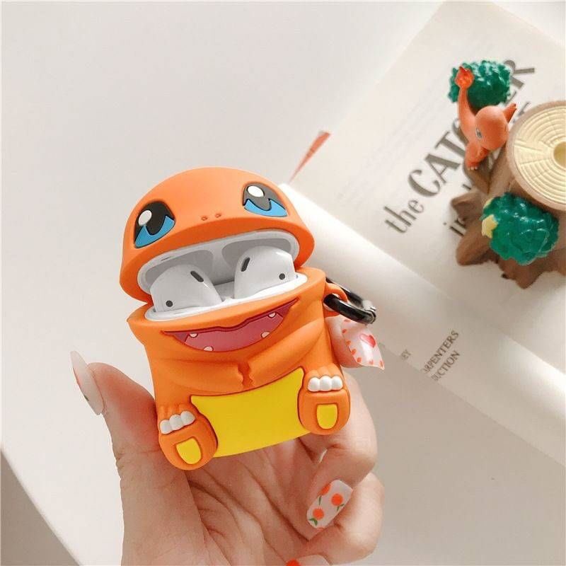 20SSHOP_'s tweet photo. — #พร้อมส่ง —

AP003

Hitokage airpods case
 🚩ใส่ได้ทั้ง apple airpods gen1 และ gen2 หรือ TWS airpods ก็ใส่ได้ 
🚩วัสดุทำจาก ซิลิโคนนุ่มนิ่ม กันน้ำ 
🚩แถมที่คล้องให้ทุกอัน

🔥 Price; 240฿ ส่งฟรี

#case #เคสairpods #AirPodscase #caseairpods #20sshopbp https://t.co/zMc8ycWm7l