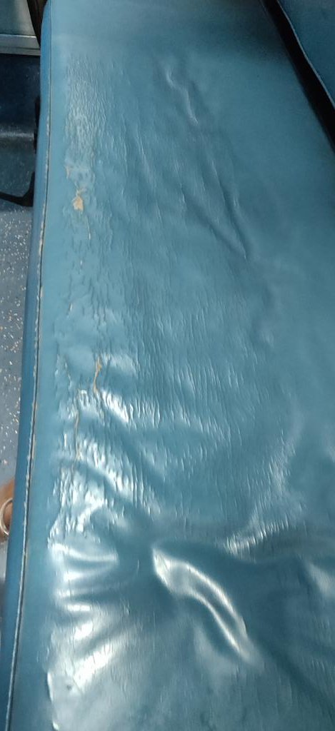 rajesh_kesavan's tweet image. Torn seat at 3rd Ac compartment. Travelling now at trivandrum chennai,Train no12624, PNR:4814162034, DAILY TRAIN COACHES IN SAD STATE.....Y NOT WE GET GOOD SERVICE FOR WHAT WE PAY.....@DrmChennai @GMSRailway @RailwaySeva...